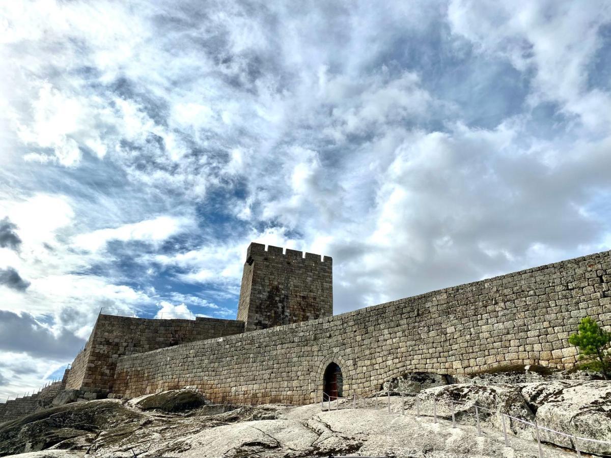 Casa Do Penedo - Um Segredo Na Serra Da Estrela Quintas de Baixo ภายนอก รูปภาพ